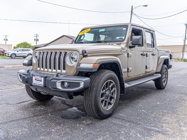 Used 2020 Jeep Gladiator Overland with VIN 1C6HJTFG6LL161887 for sale in Peru, IL