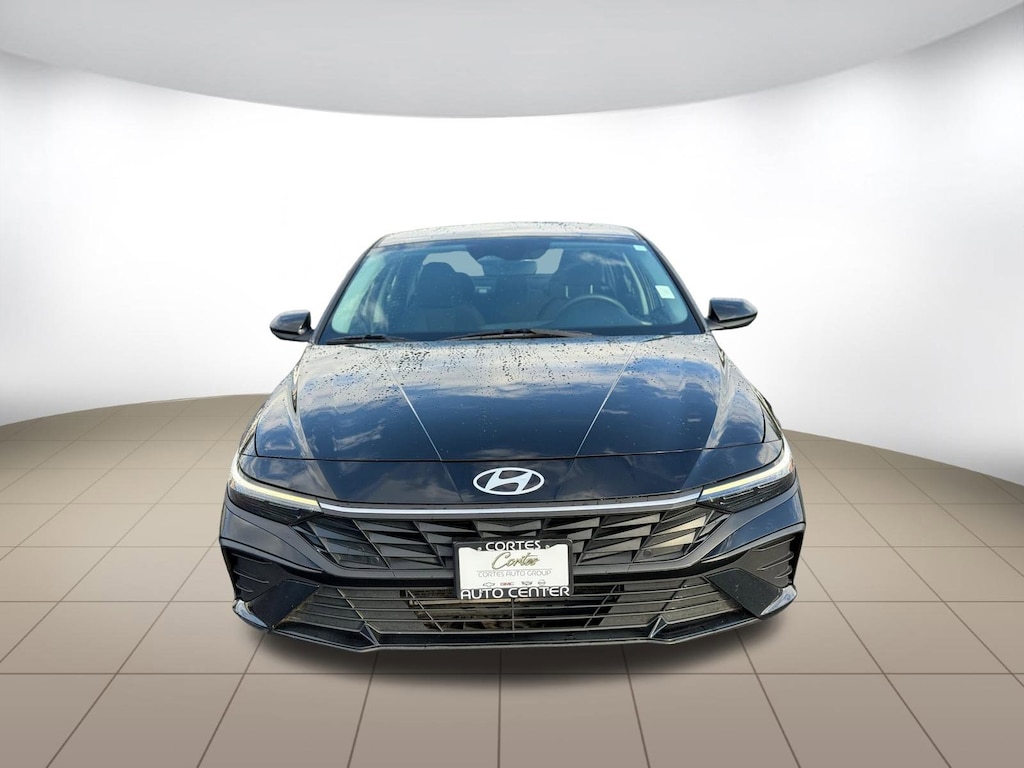Used 2024 Hyundai Elantra SEL Sedan