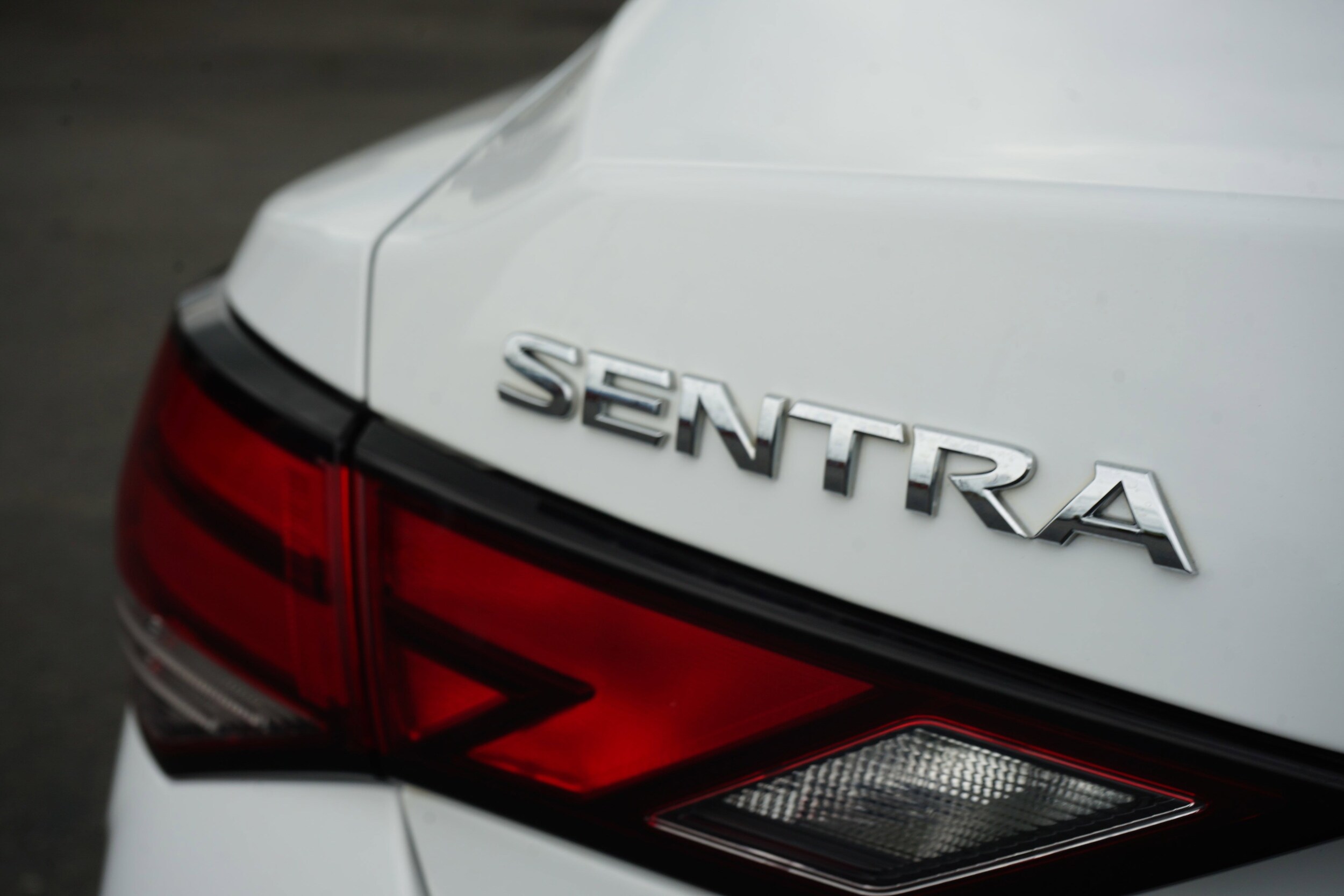 2021 Nissan Sentra SV - Photo 10