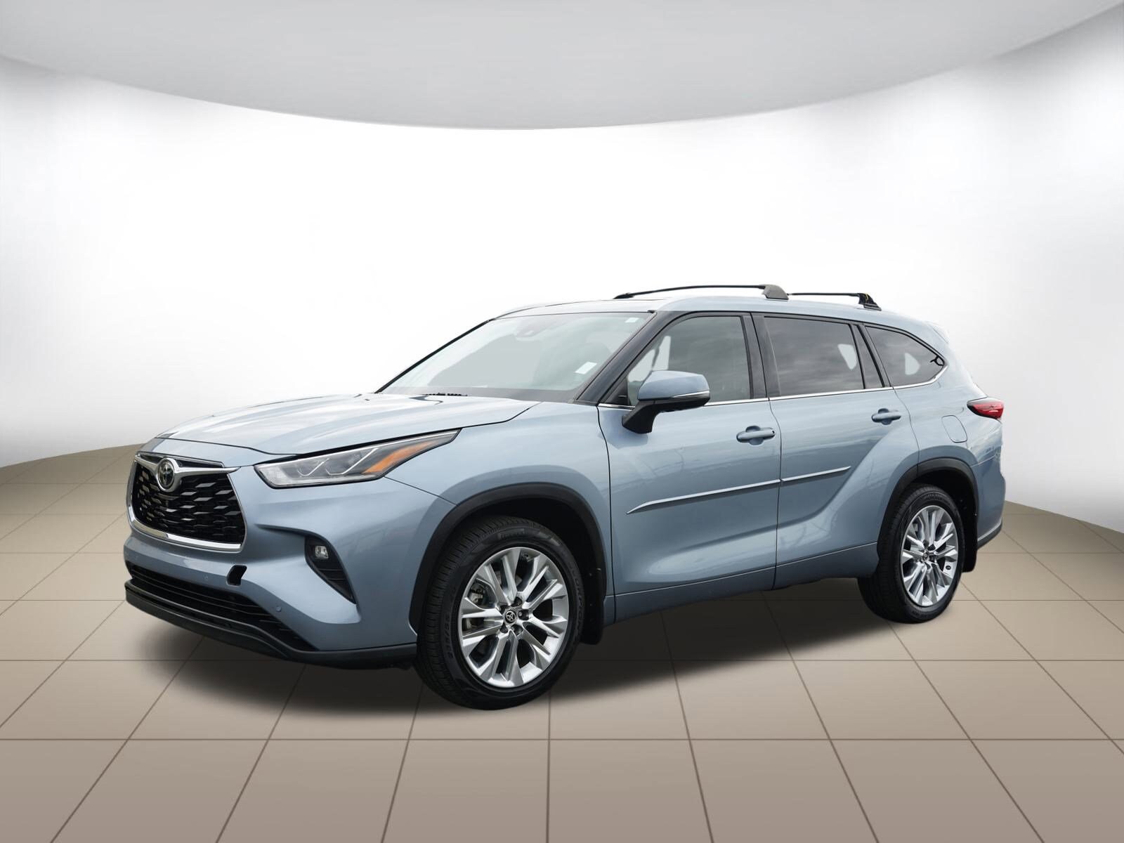 2022 Toyota Highlander Limited photo 3