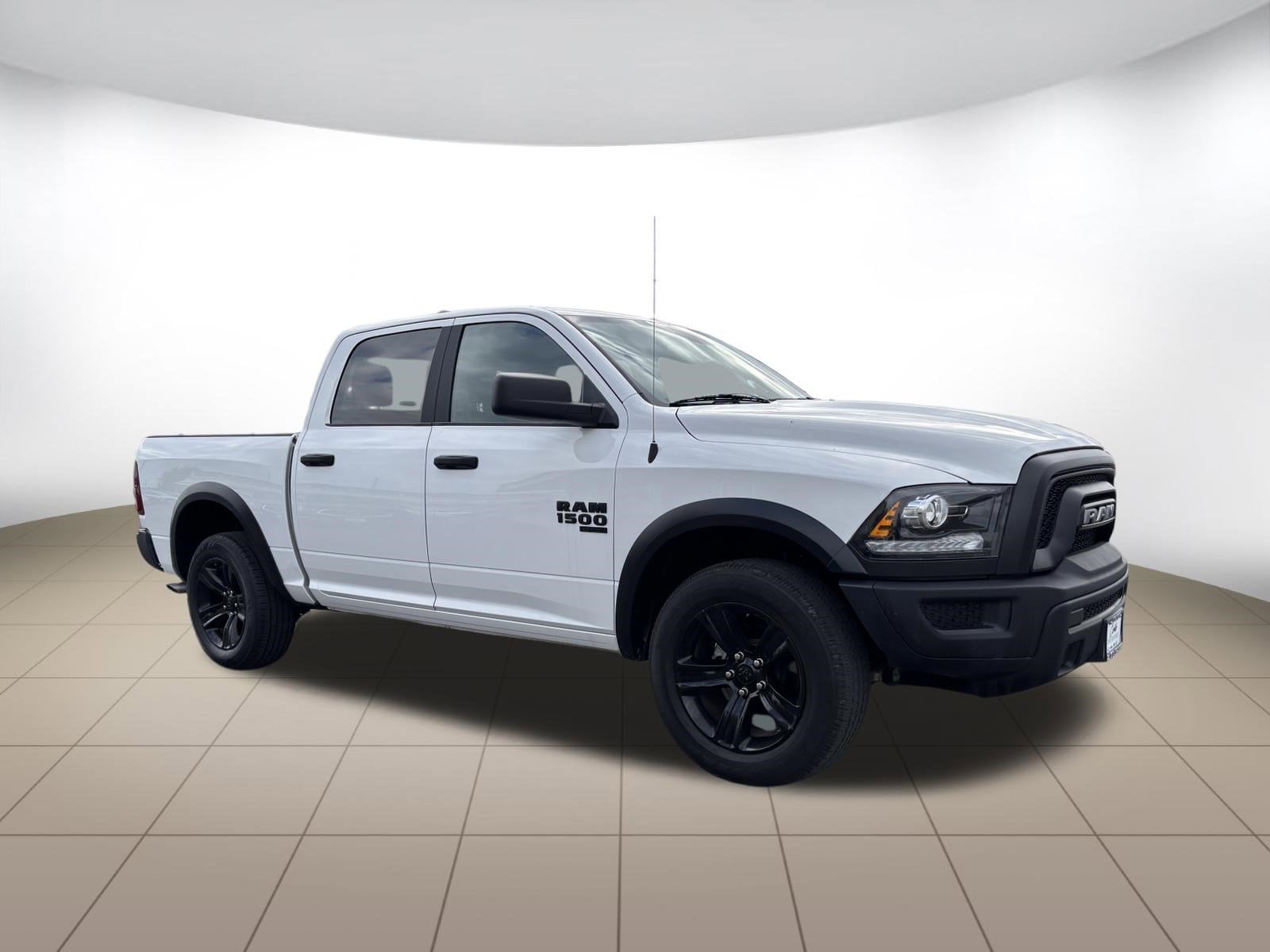 2024 RAM 1500 Classic Warlock 4x4 Crew Cab 5'7's photo