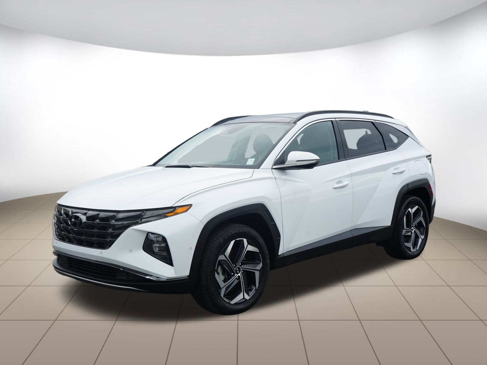 2024 Hyundai Tucson Plug-in Hybrid Limited photo 3