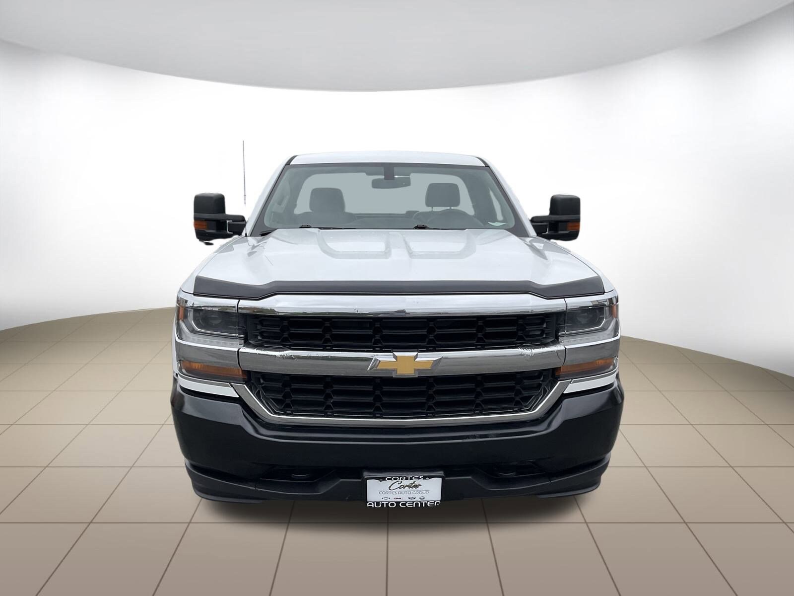 2016 Chevrolet Silverado 1500 photo 2