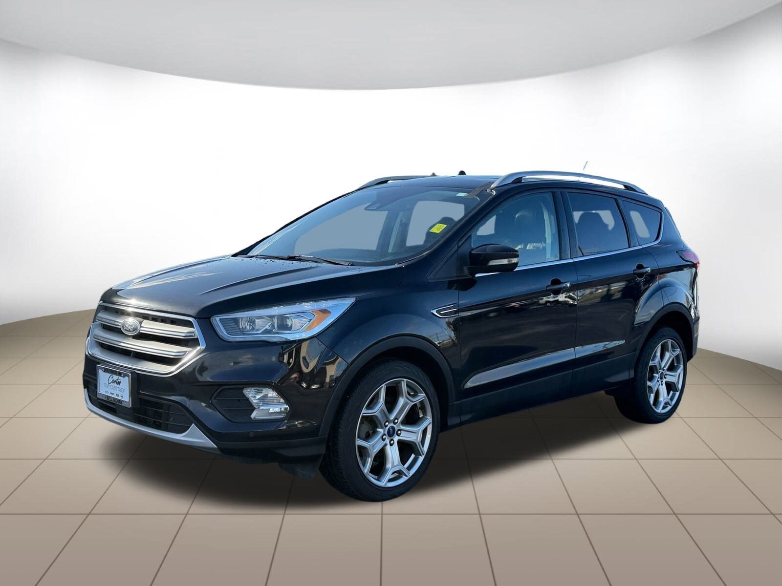 2019 Ford Escape Titanium photo 2