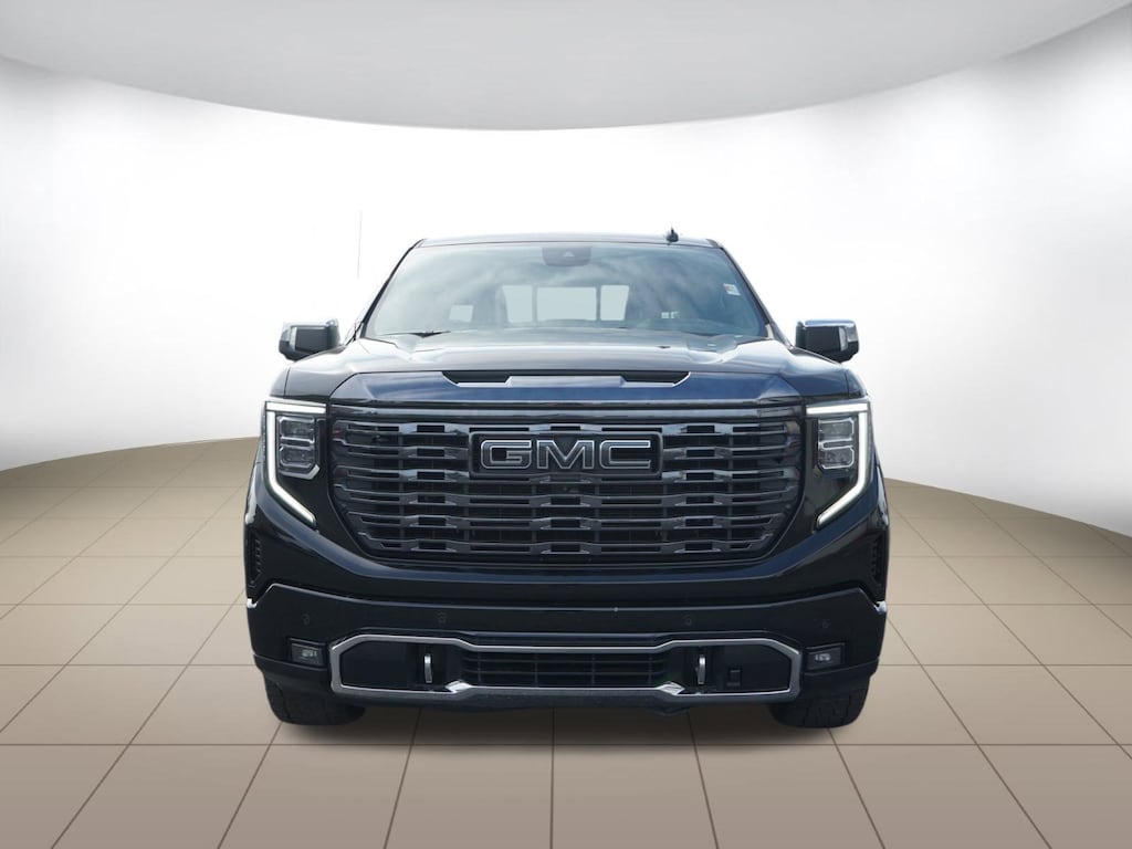 Used 2022 GMC Sierra 1500 4X4 Denali Ultimate Crew Cab Short Bed Truck Crew Cab