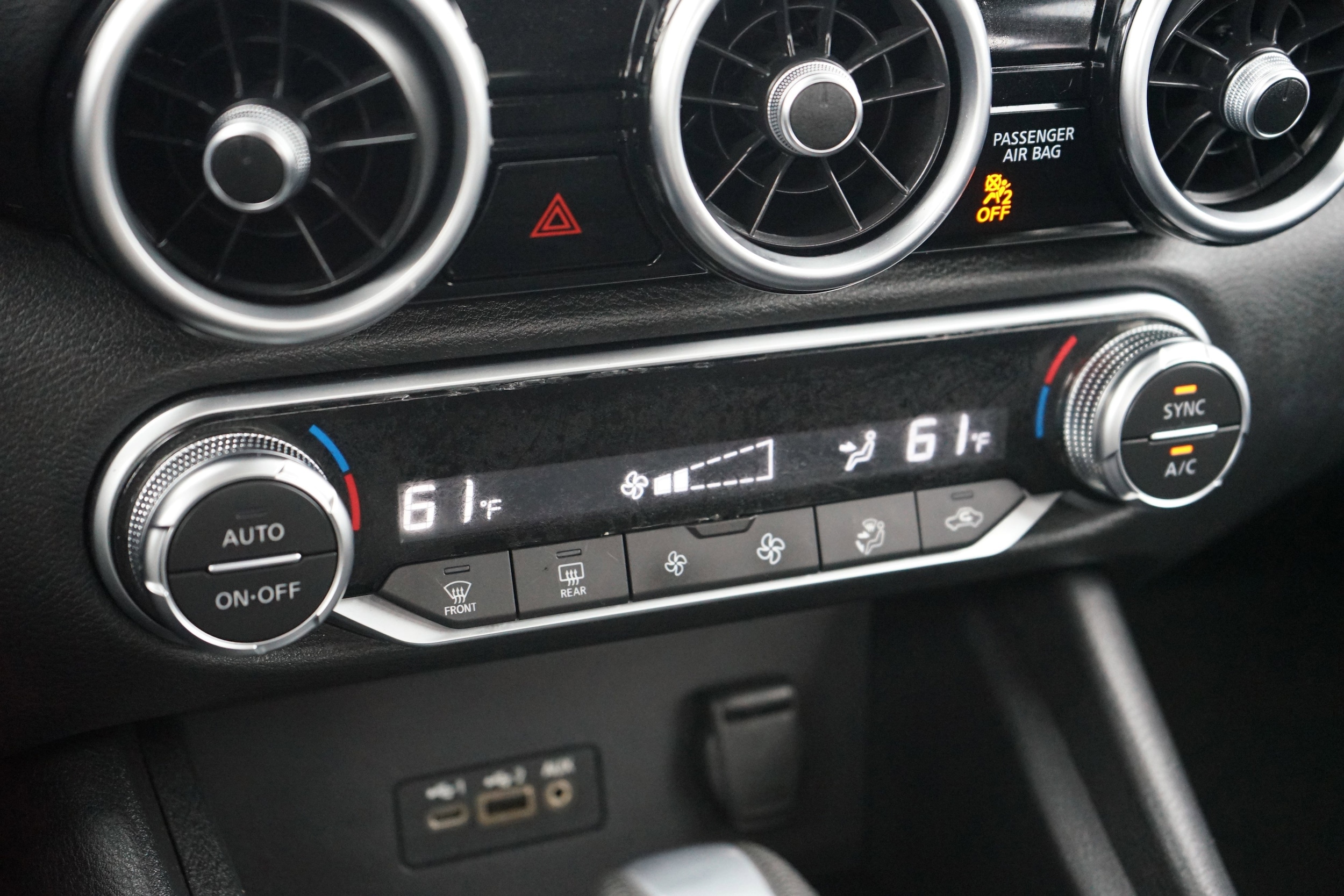 2021 Nissan Sentra SV - Photo 18