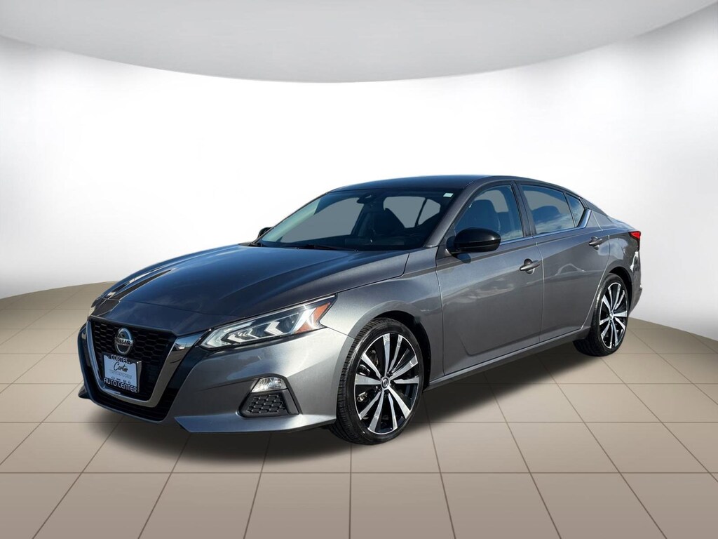 Used 2022 Nissan Altima 2.5 SR Sedan
