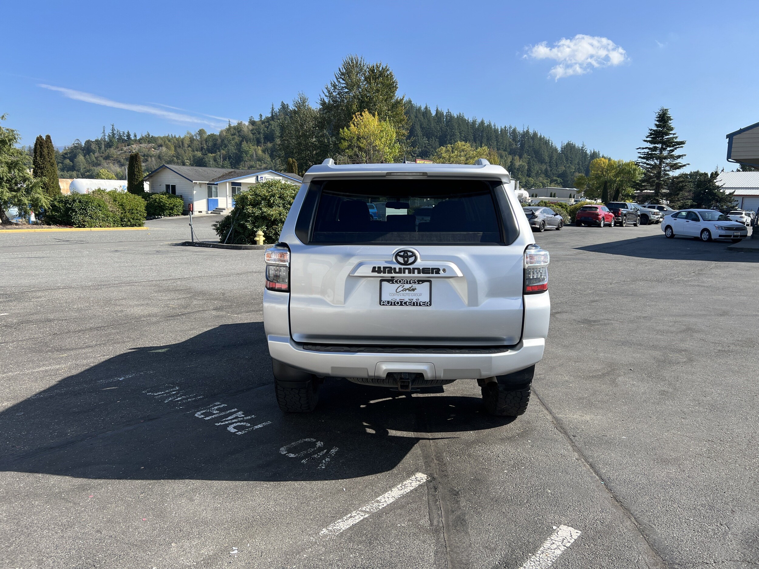 2017 Toyota 4Runner SR5 Premium photo 4