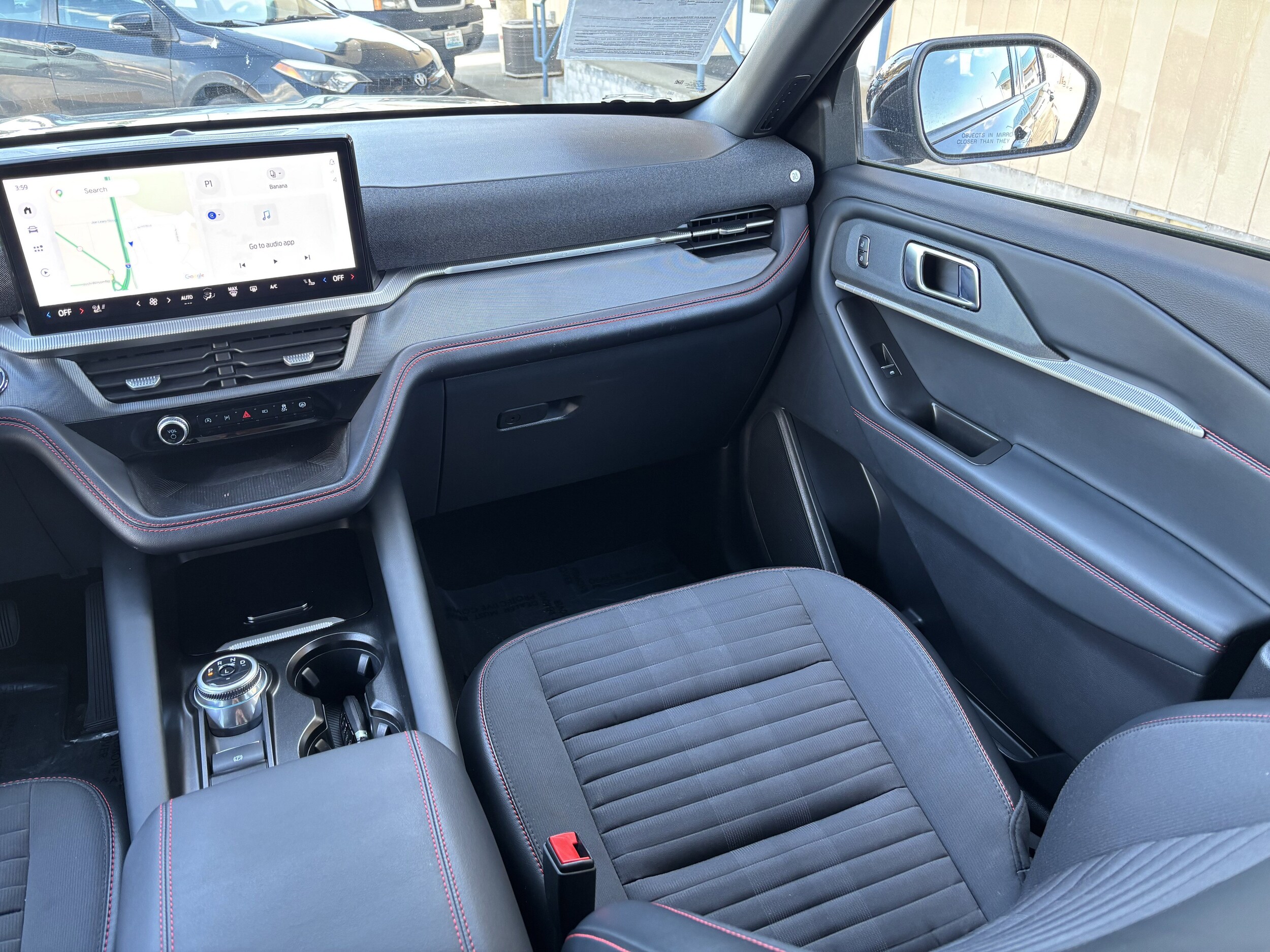 2025 Ford Explorer ST-LINE - Photo 21