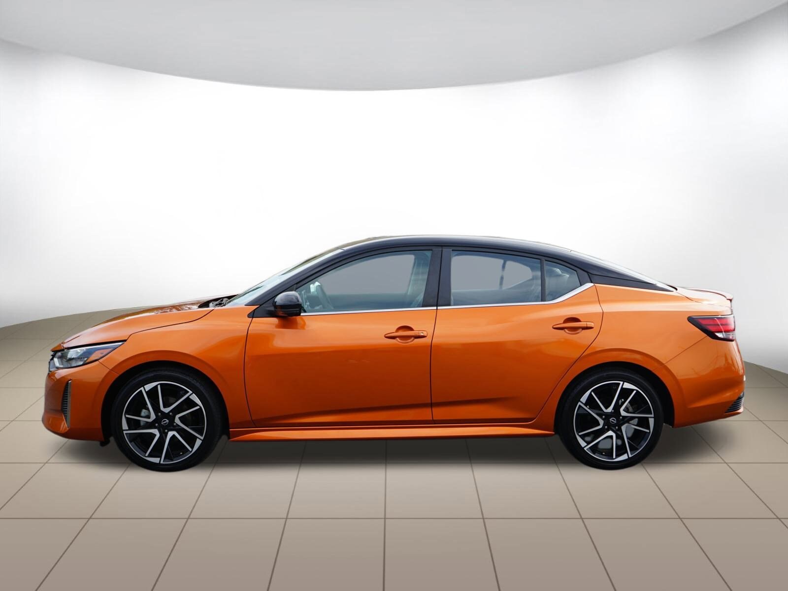 2024 Nissan Sentra SR Premium photo 4