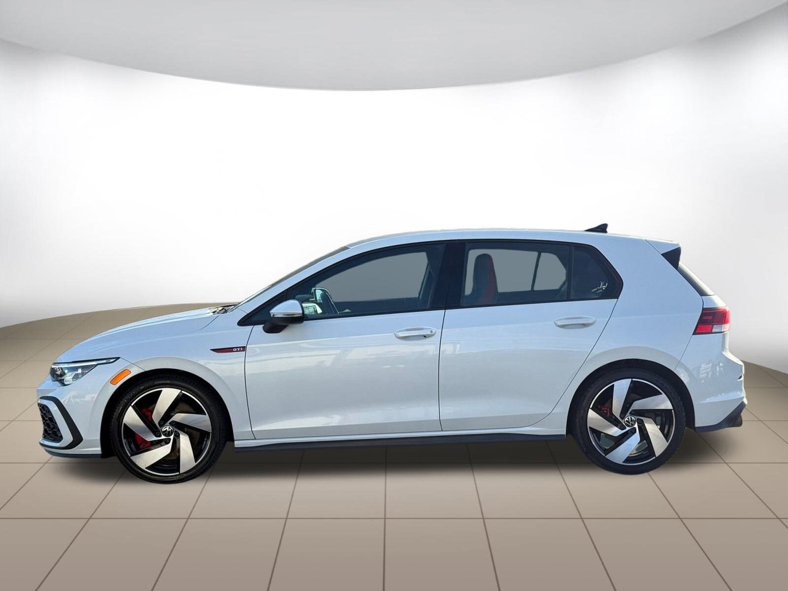 2024 Volkswagen Golf GTI S photo 4
