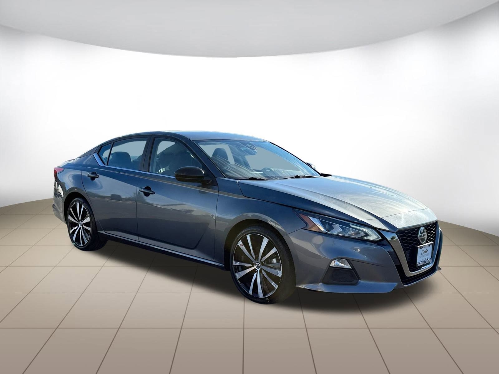 2022 Nissan Altima SR