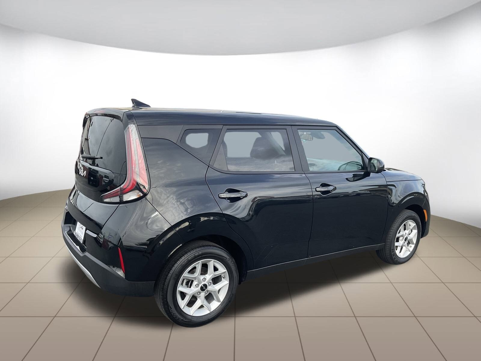 2024 Kia Soul LX photo 3