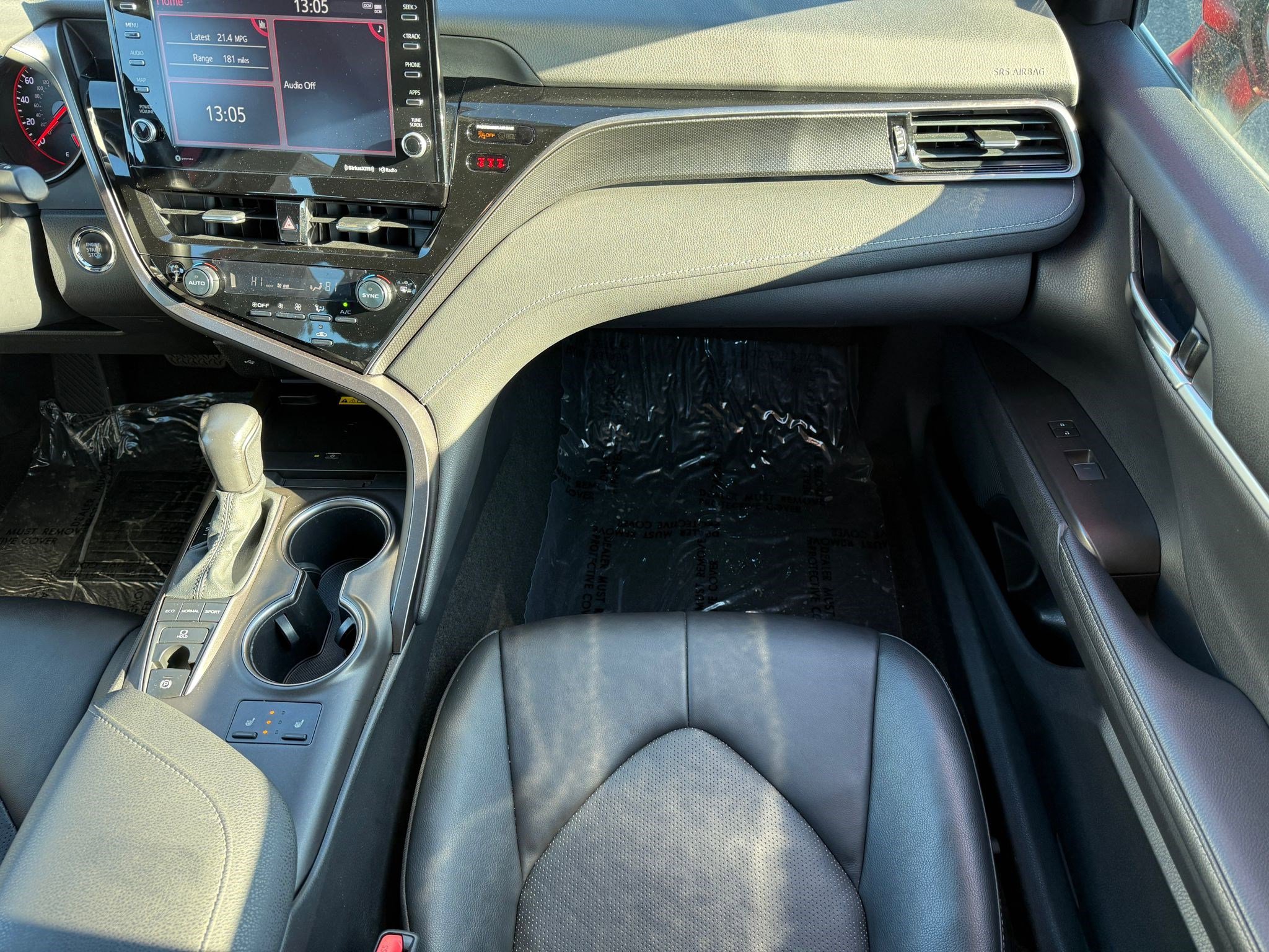 2023 Toyota Camry XSE - Photo 20