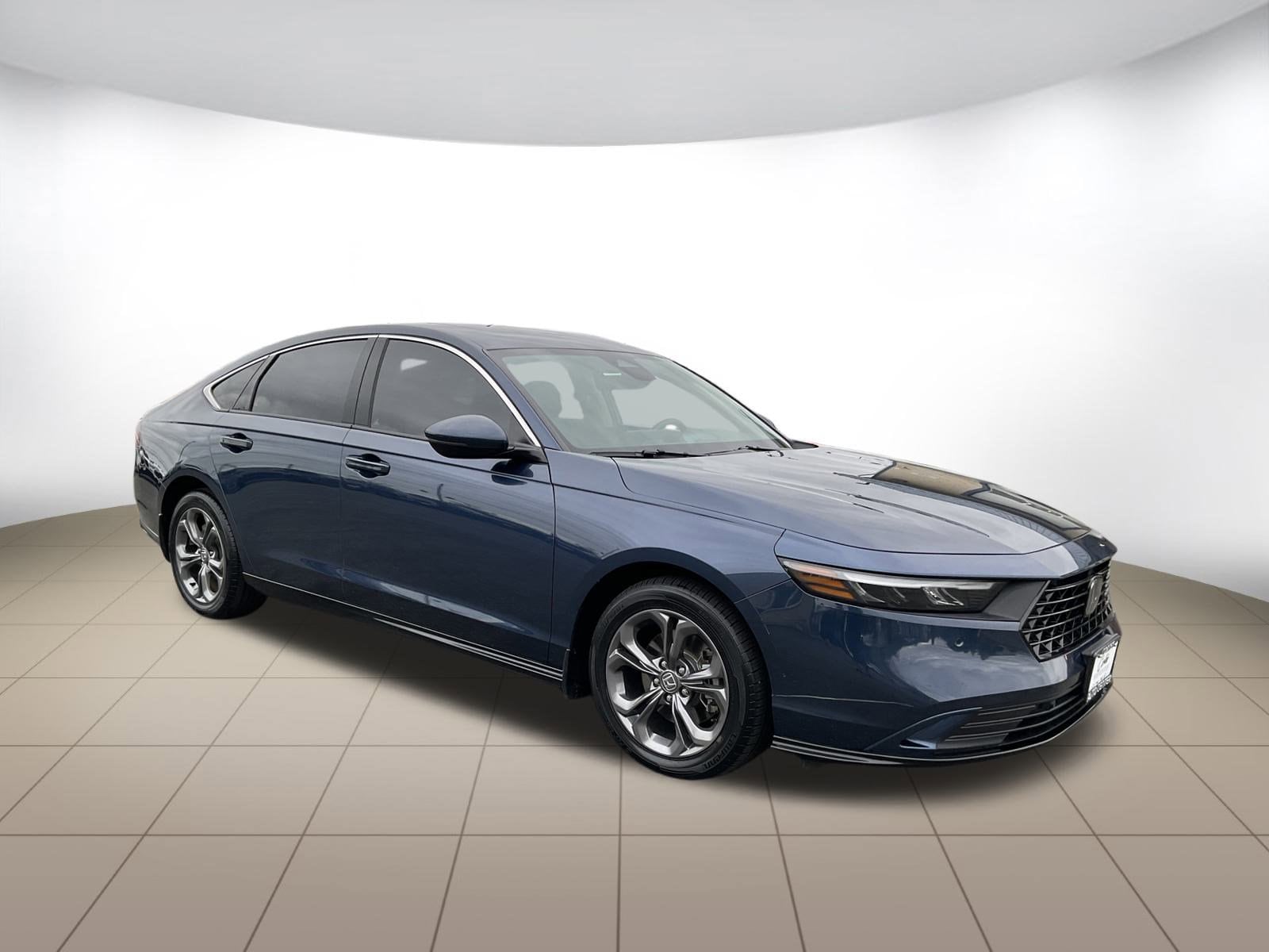 2023 Honda Accord Hybrid EX-L's photo