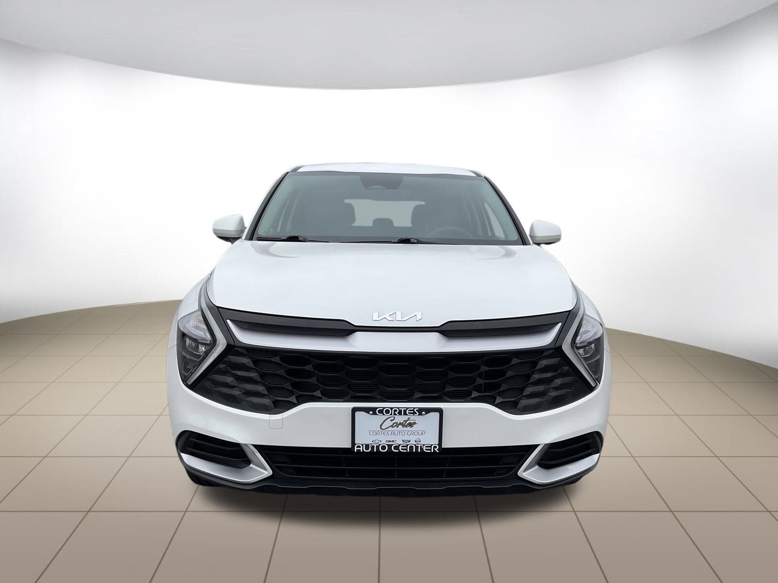 2023 Kia Sportage LX photo 2