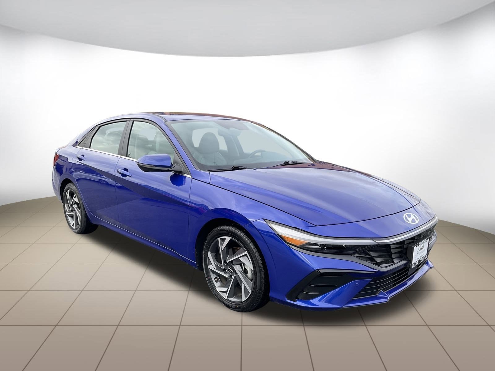 2024 Hyundai Elantra 2.0 Limited IVT's photo