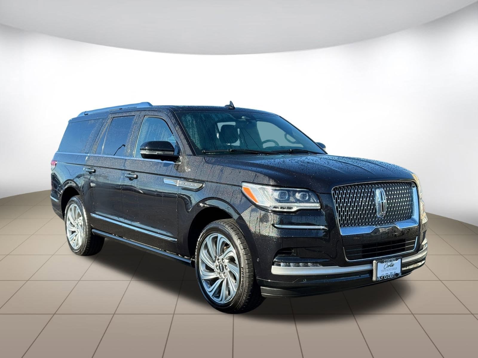 2024 Lincoln Navigator Premiere L 4WD's photo