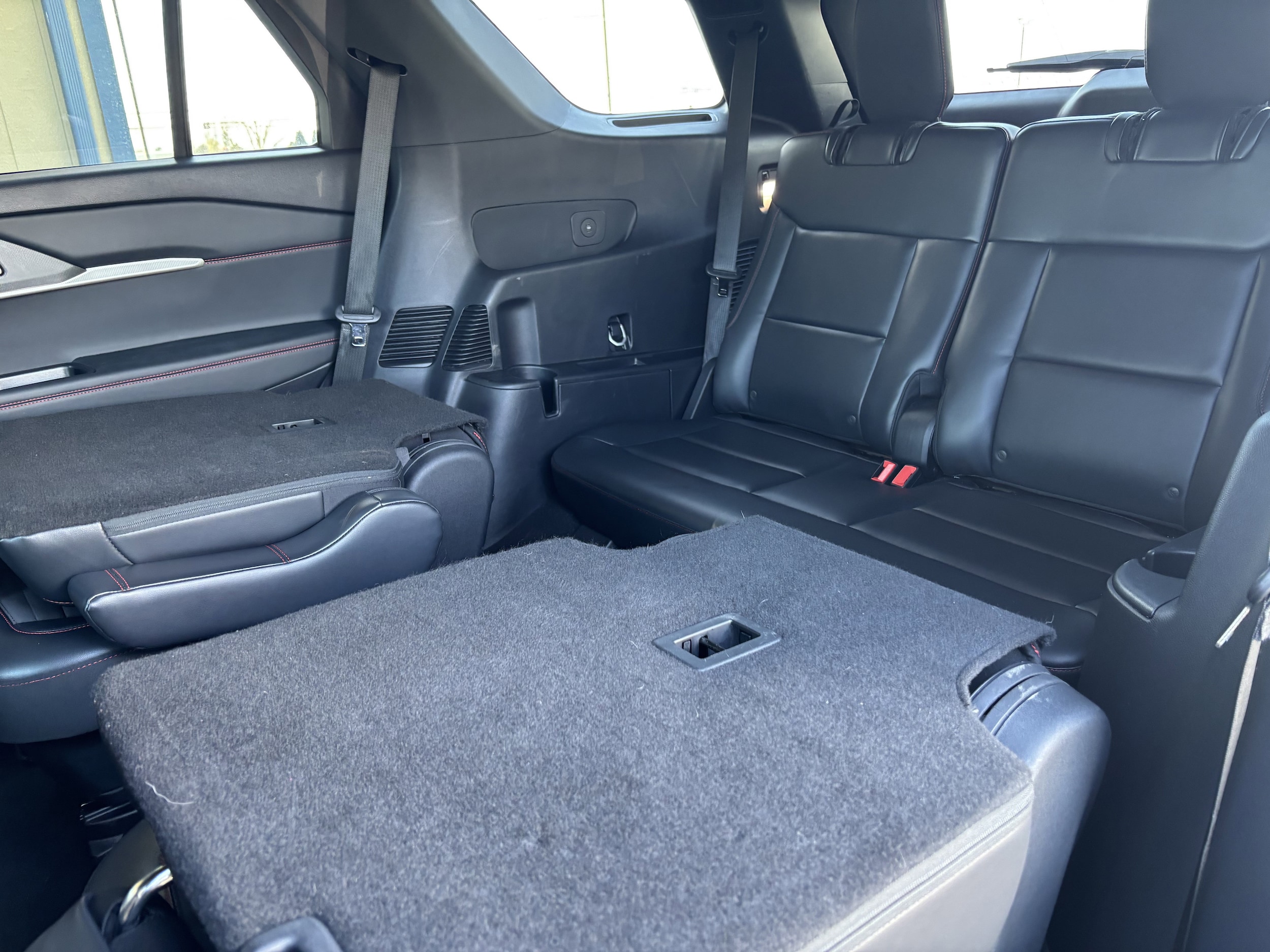 2025 Ford Explorer ST-LINE - Photo 25