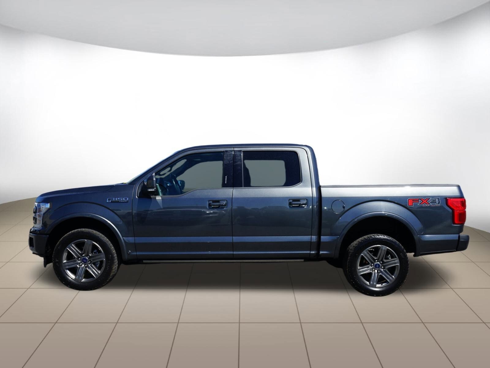 2020 Ford F-150 Lariat photo 4