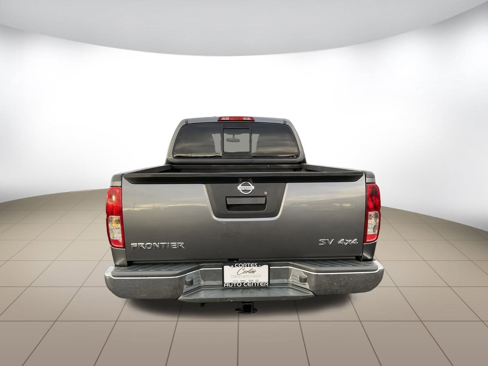 2018 Nissan Frontier SV photo 3