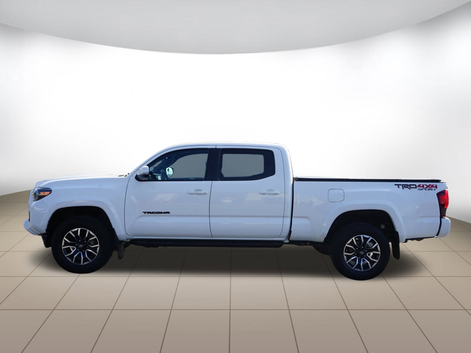 2021 Toyota Tacoma 4x4 TRD Sport photo 4