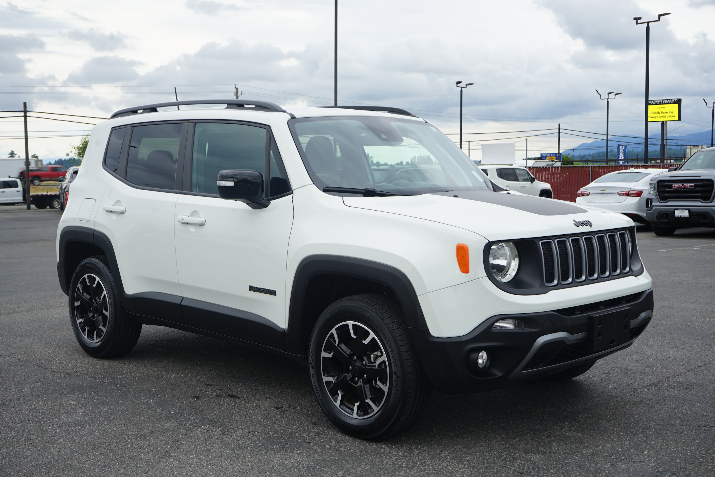 2023 Jeep Renegade Upland