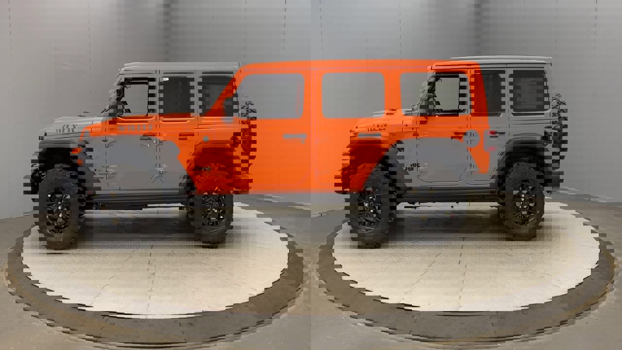 2025 Jeep Wrangler Willys photo 2