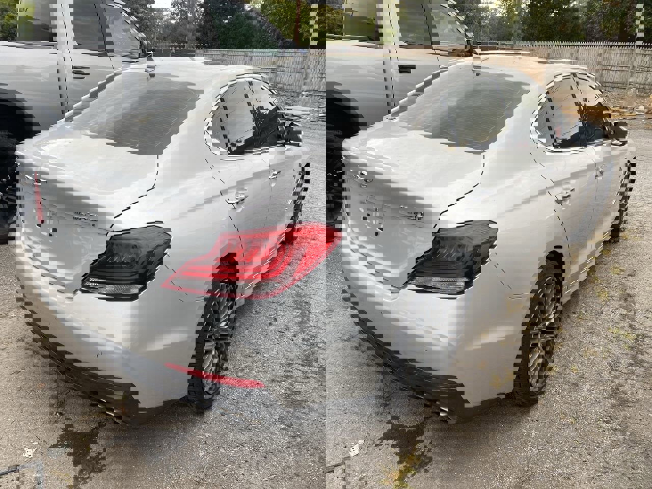 2019 Genesis G70 2.0T Advanced photo 3