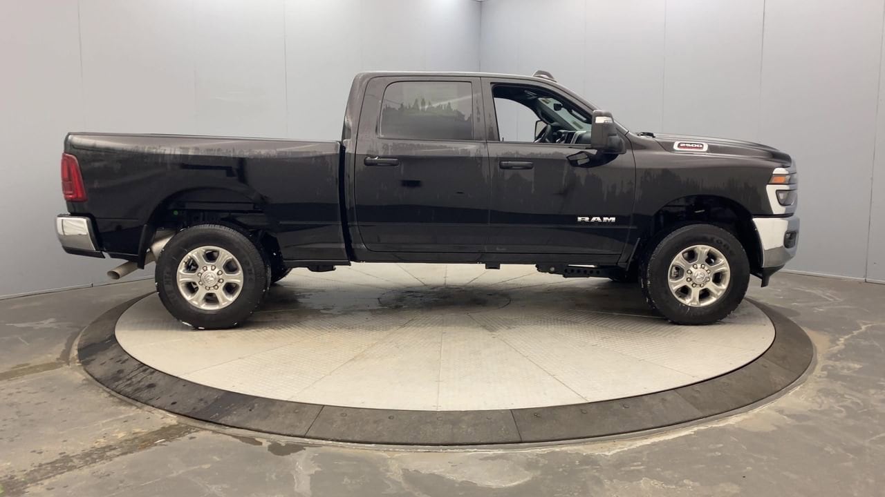 2026 RAM 2500 Big Horn - Photo 6