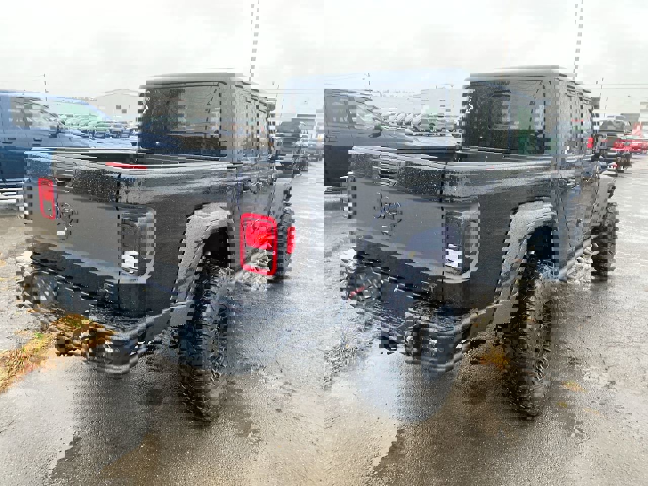 2022 Jeep Gladiator Willys photo 3