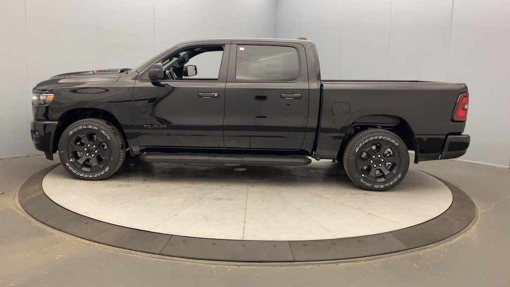 New 2025 Ram 1500 Tradesman Crew Cab 4x4 5'7 Box Pickup