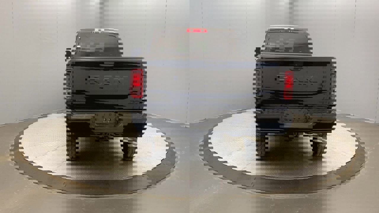 2026 Ram 2500 Big Horn photo 3