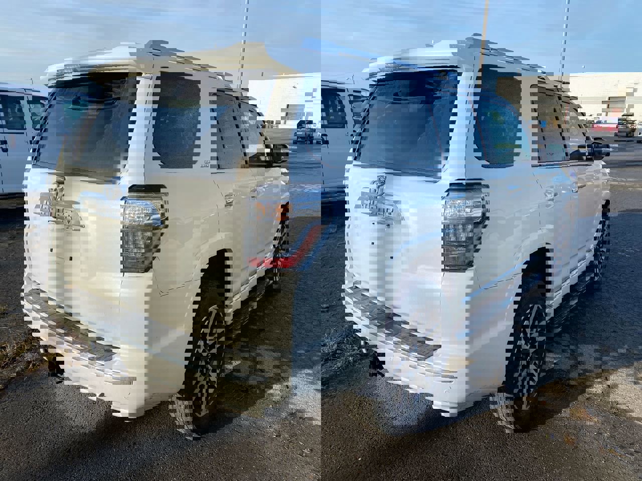 2023 Toyota 4Runner Limited photo 2