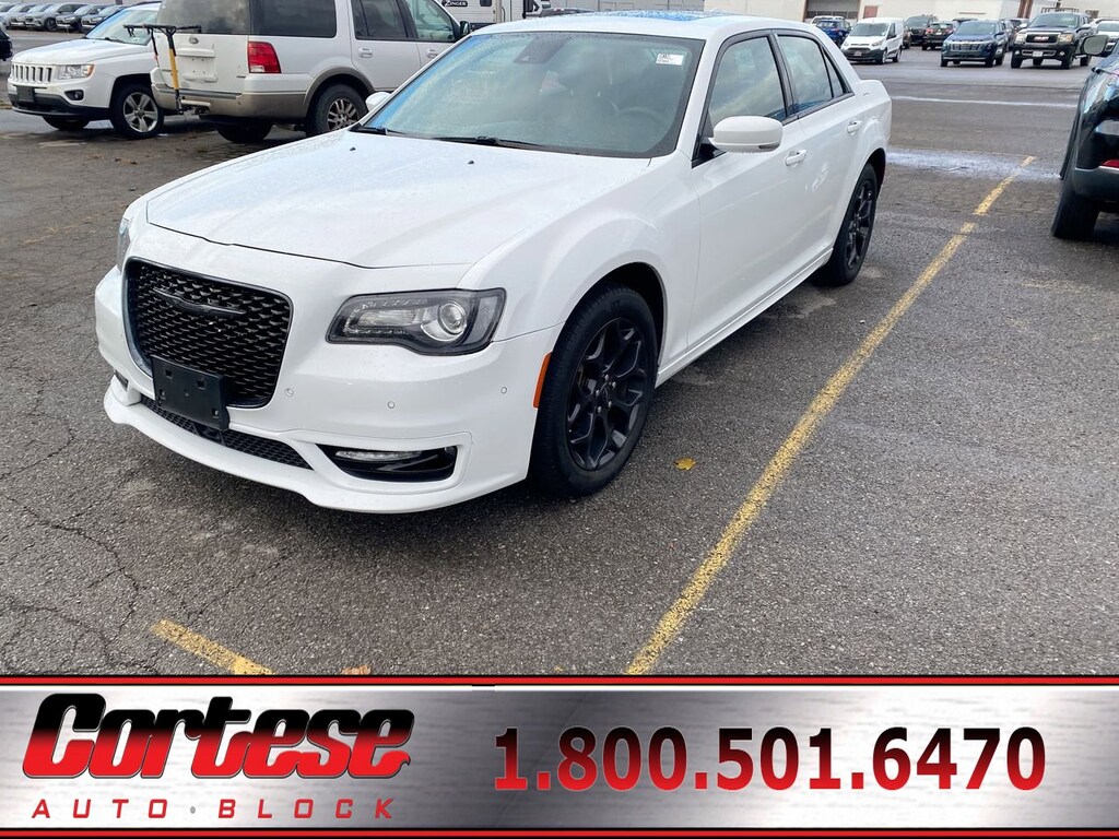 Used 2023 Chrysler 300 Touring L