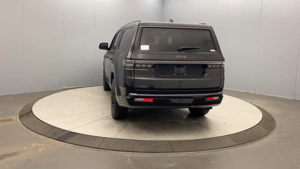 New 2026 Jeep Grand Wagoneer LIMITED RESERVE 4X4 Sport Utility