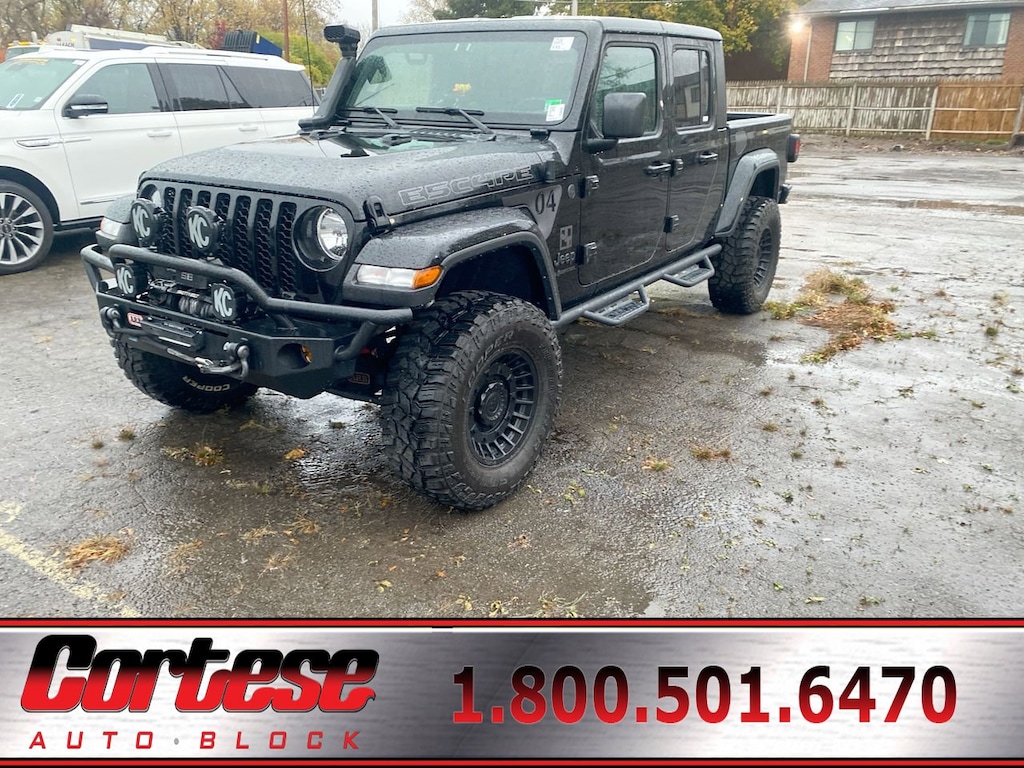 Used 2022 Jeep Gladiator Willys Truck