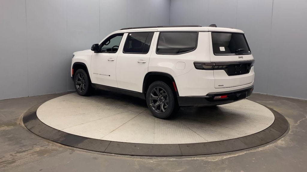 New 2026 Jeep Grand Wagoneer LIMITED ALTITUDE 4X4 Sport Utility