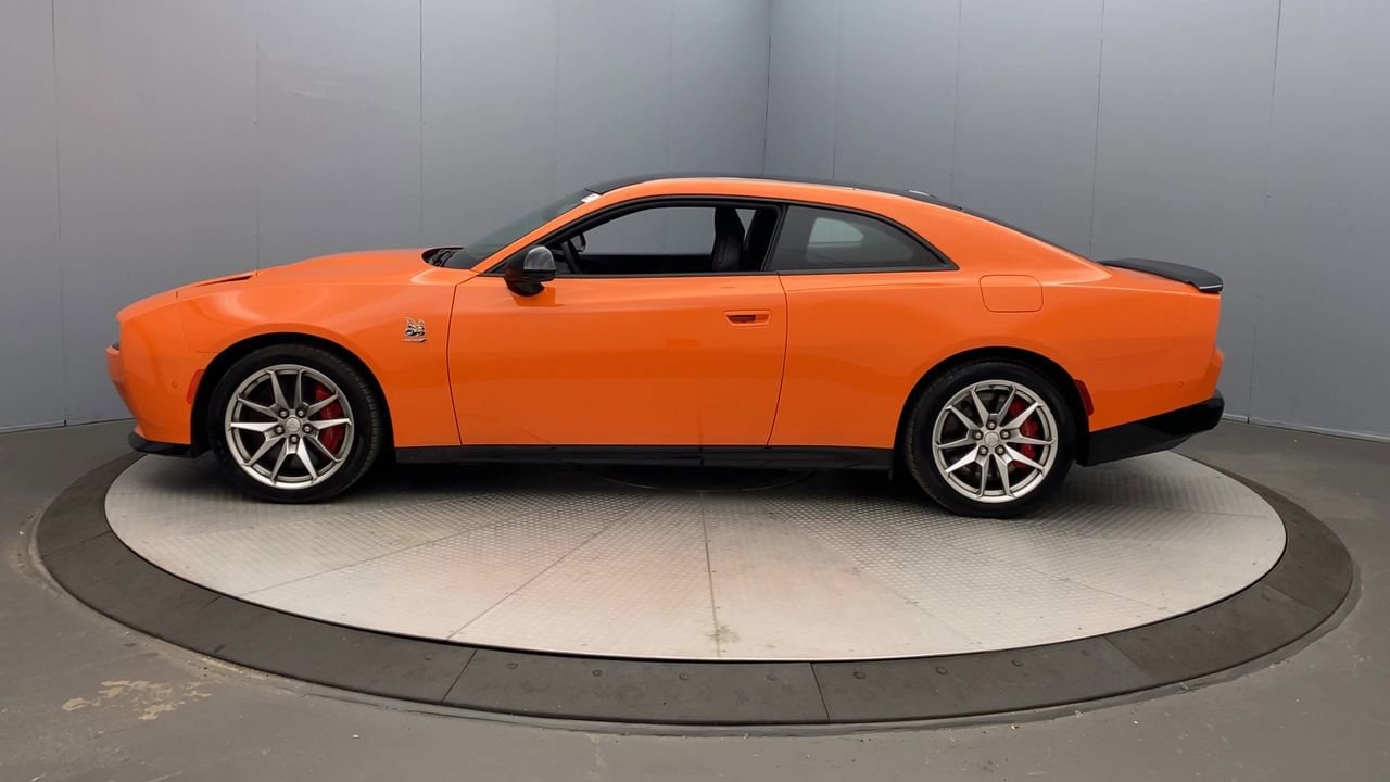 Used 2024 Dodge Charger Daytona Scat Pack with VIN 2C3CDBDK5RR207595 for sale in Rochester, NY