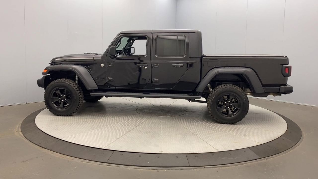 Used 2020 Jeep Gladiator Sport S with VIN 1C6HJTAGXLL113056 for sale in Rochester, NY