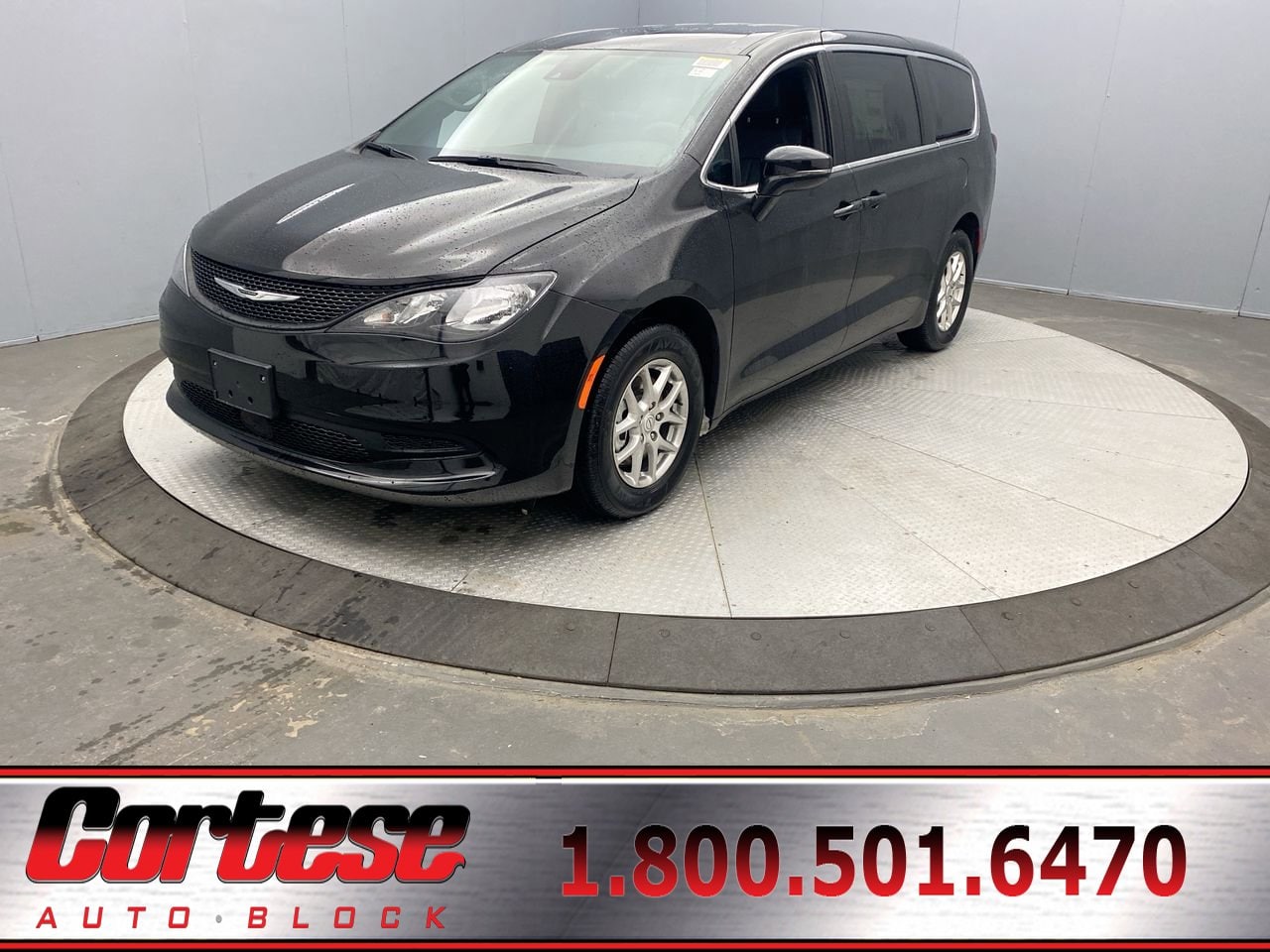 2026 Chrysler Voyager LX's photo