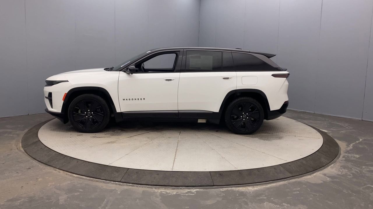 Used 2024 Jeep Wagoneer S Launch Edition with VIN 3C4RJNAK2RT179448 for sale in Rochester, NY