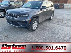 2023 Jeep Grand Cherokee Laredo X SUV