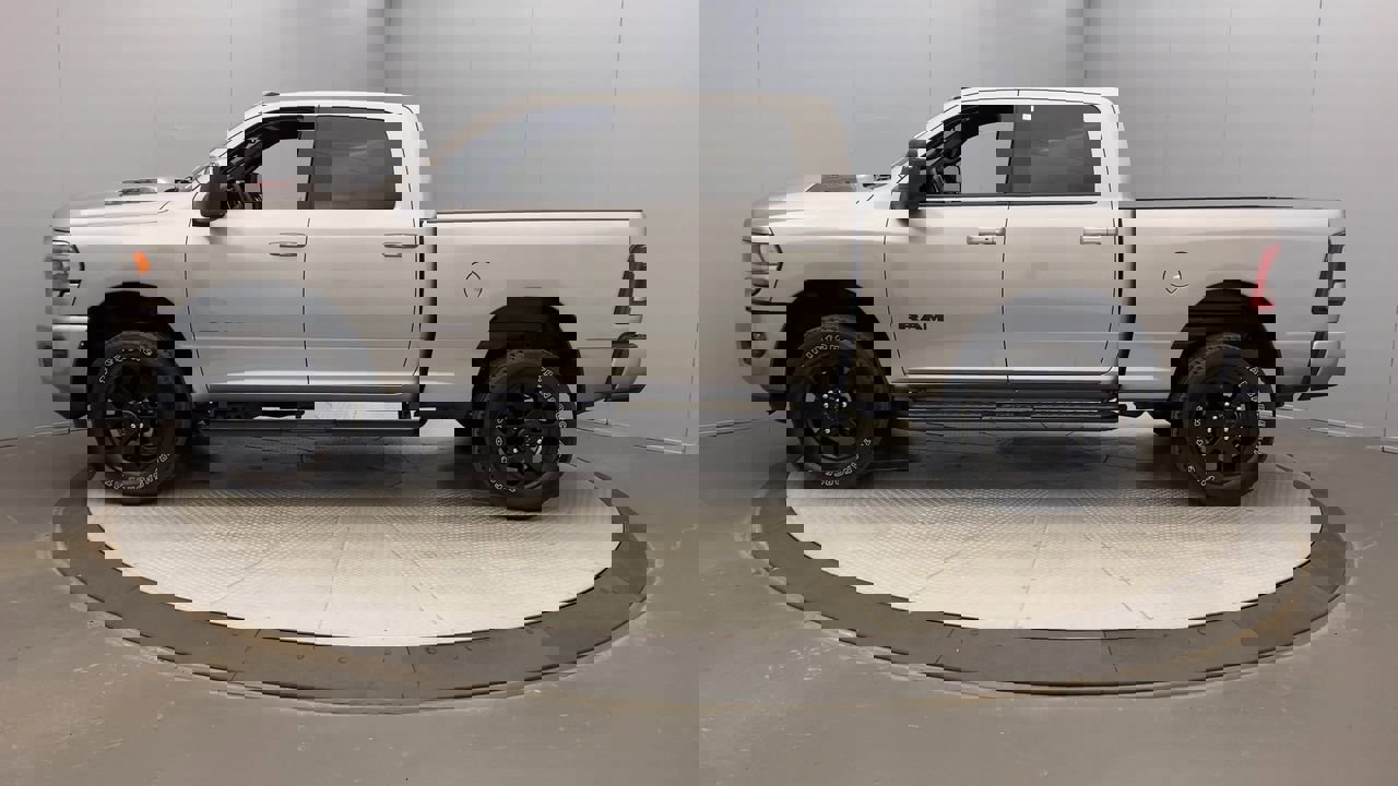 3C6UR5FJ6RG105145