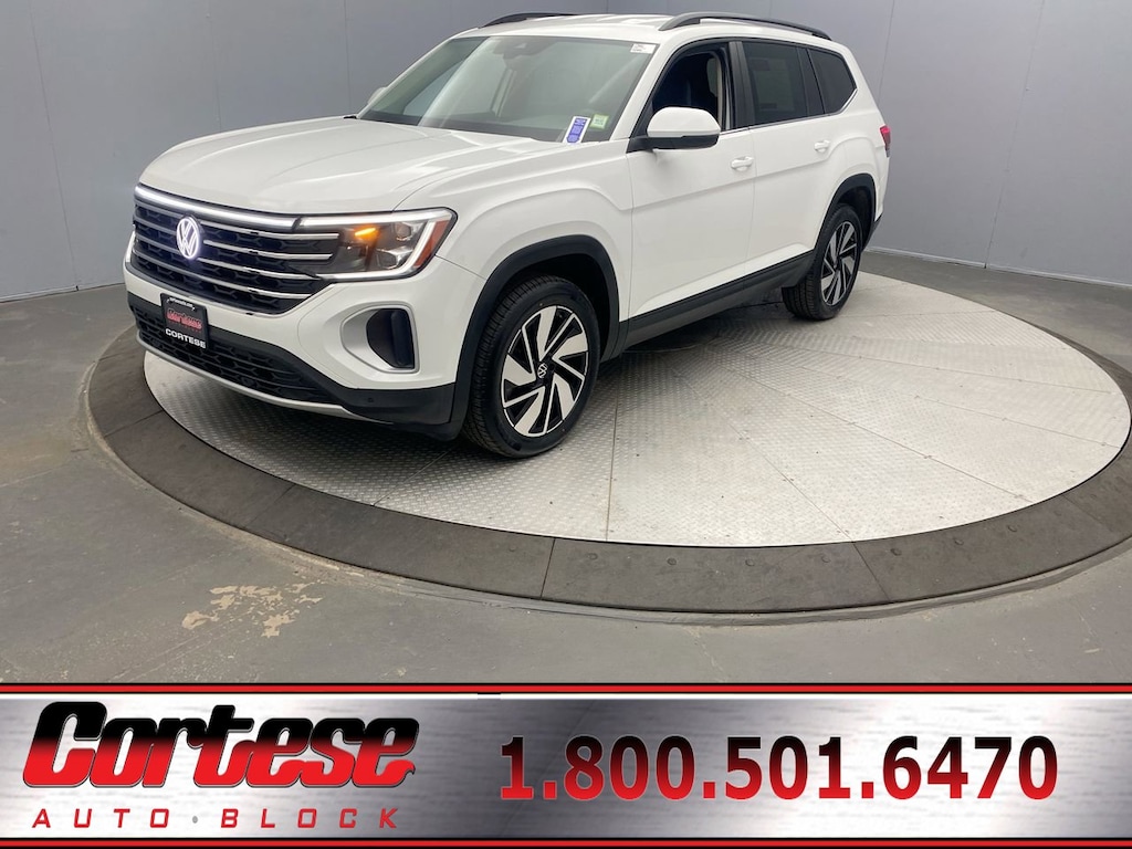 Used 2024 Volkswagen Atlas 2.0T SE w/Technology SUV