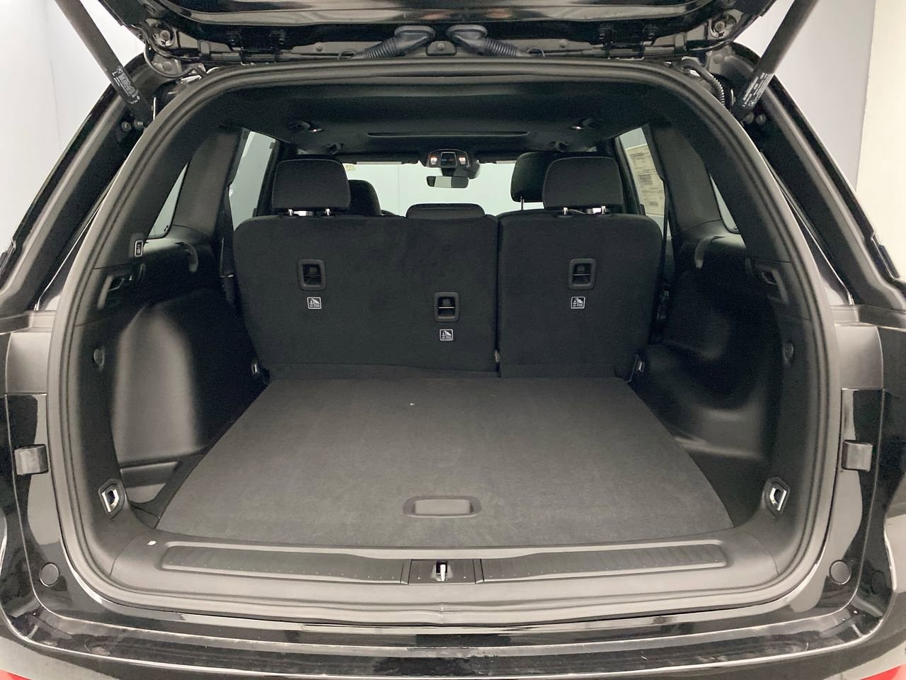 2025 Jeep Grand Cherokee Laredo - Photo 22