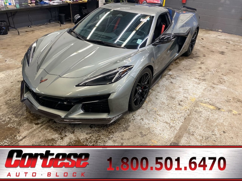 2024 Chevrolet Corvette Z06 3LZ photo 2
