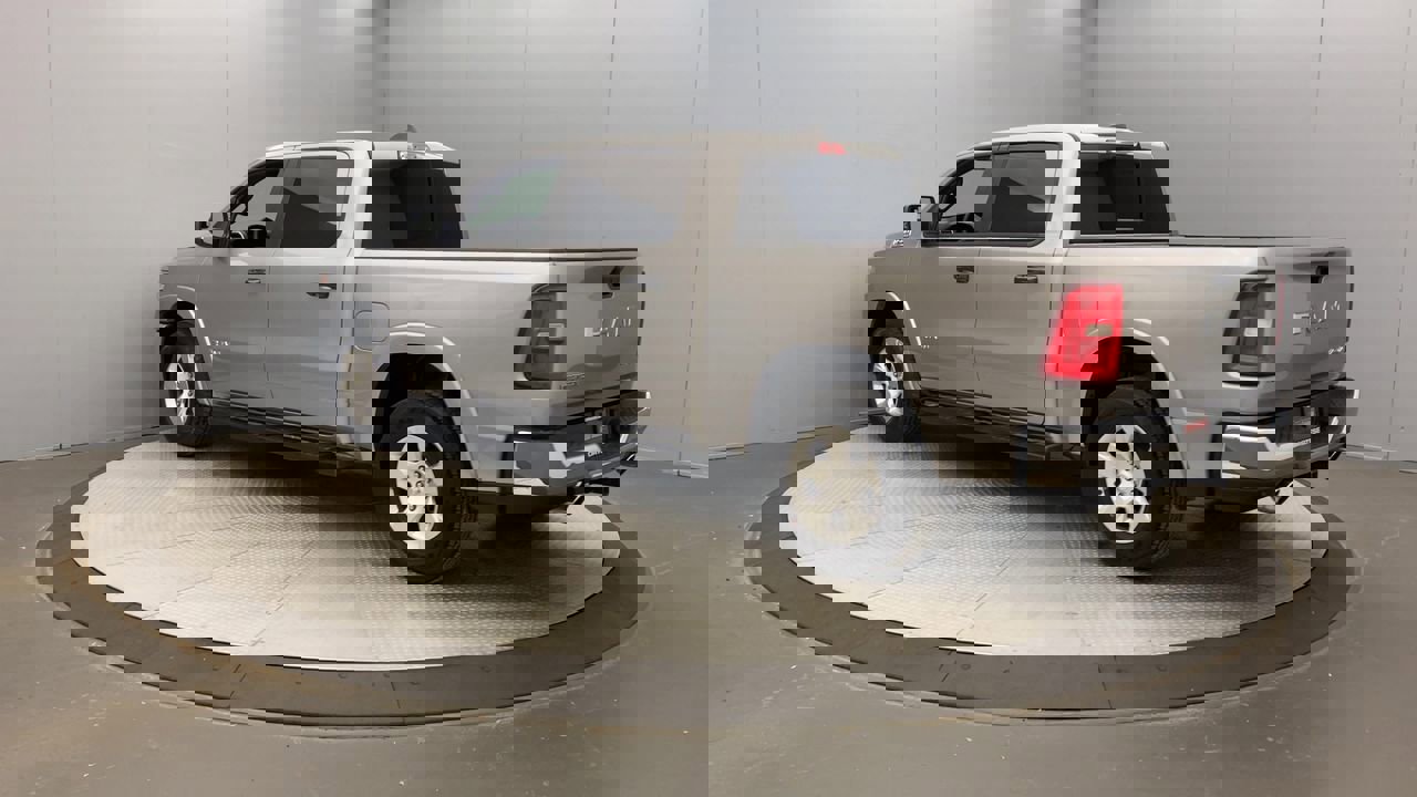 2025 Ram 1500 Big Horn photo 3