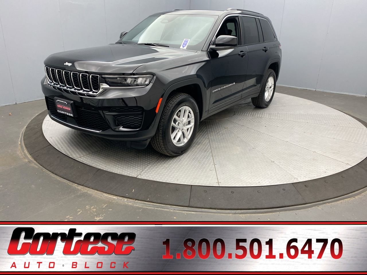 2025 Jeep Grand Cherokee Laredo's photo