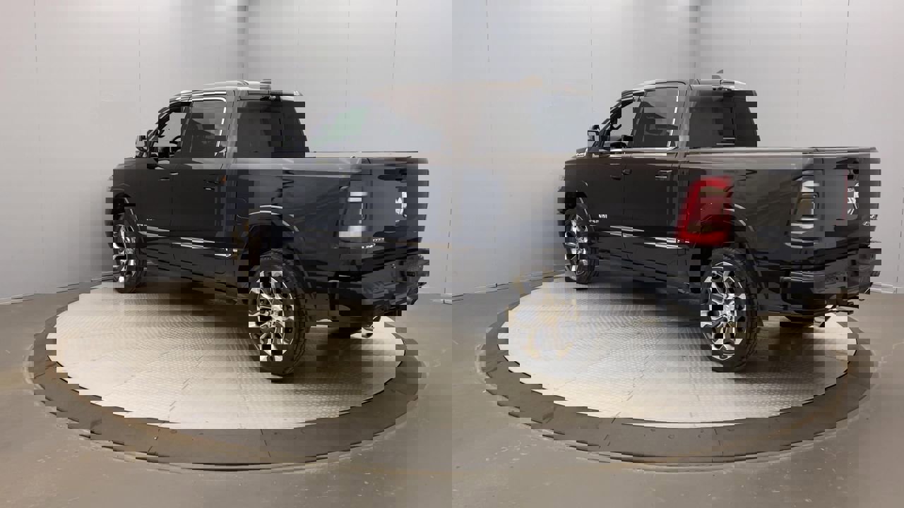 2023 Ram 1500 Limited photo 3